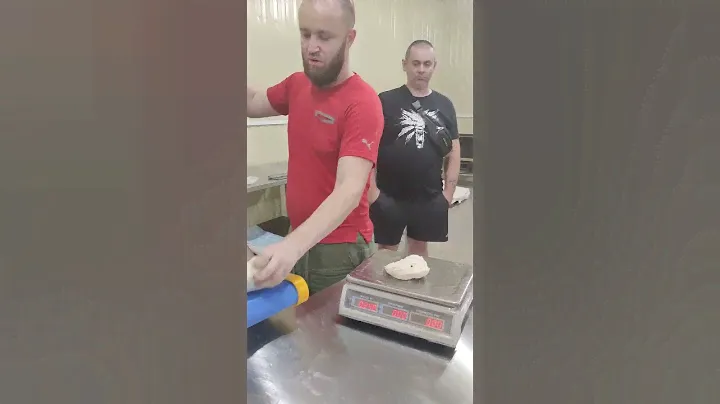 Тестоделитель Panemor - первый запуск